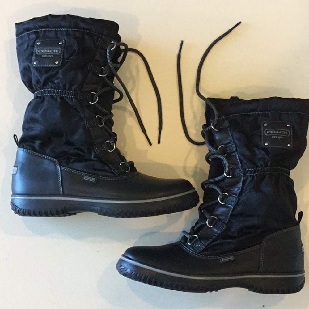 Coach Shaine Cold Weather Hiking Snow Boot Black, Size 7.5 Medium Width Nib
